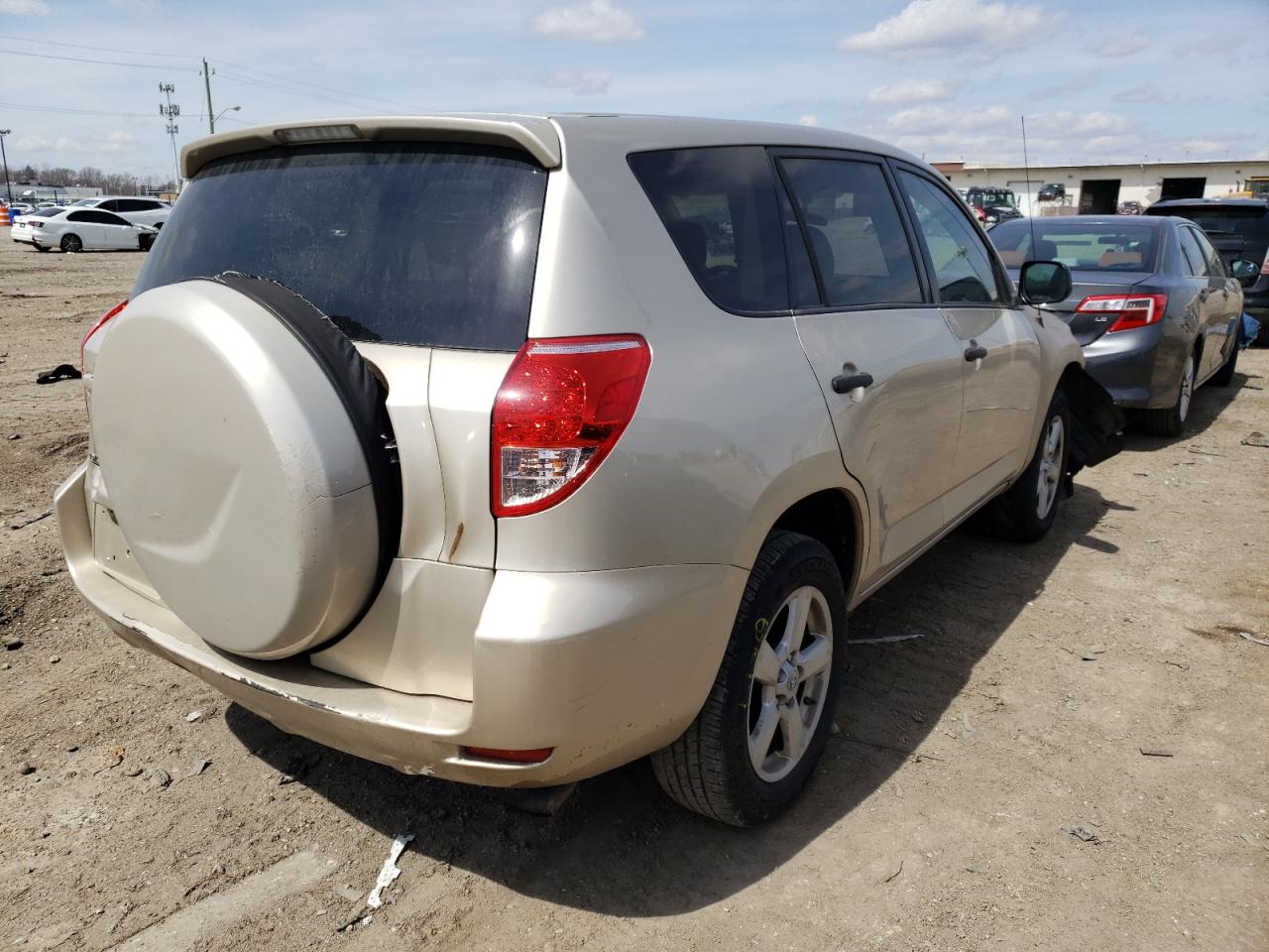 Photo 4 from auction – 2006 TOYOTA RAV4 with VIN JTMZD35V165017984