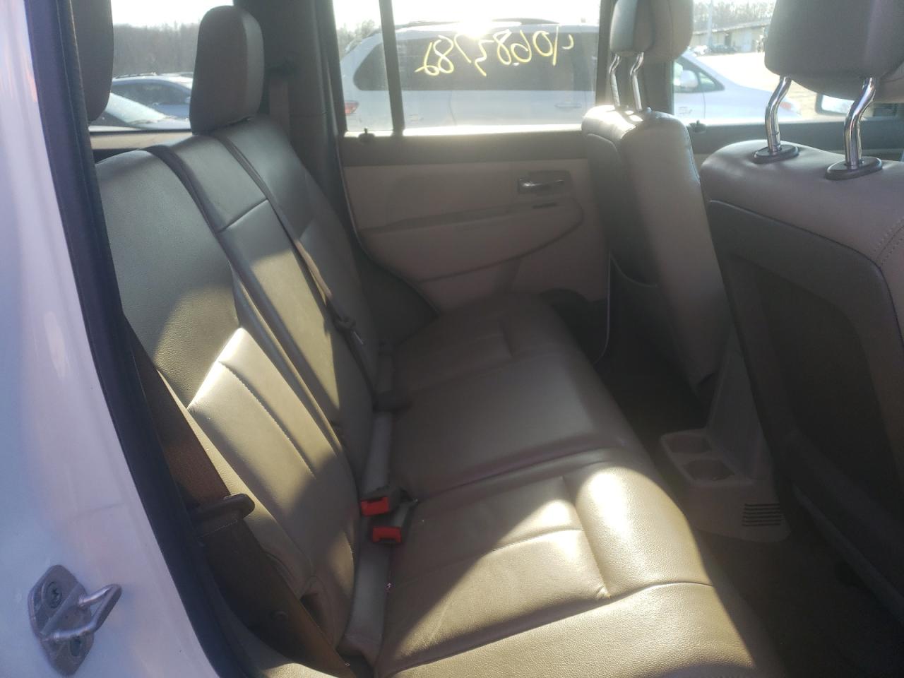 Photo 6 from auction – 2011 JEEP LIBERTY with VIN 1J4PN2GK8BW592499