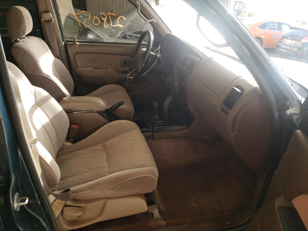 Photo 5 from auction – 1997 TOYOTA 4RUNNER SR with VIN JT3HN86R0V0127089
