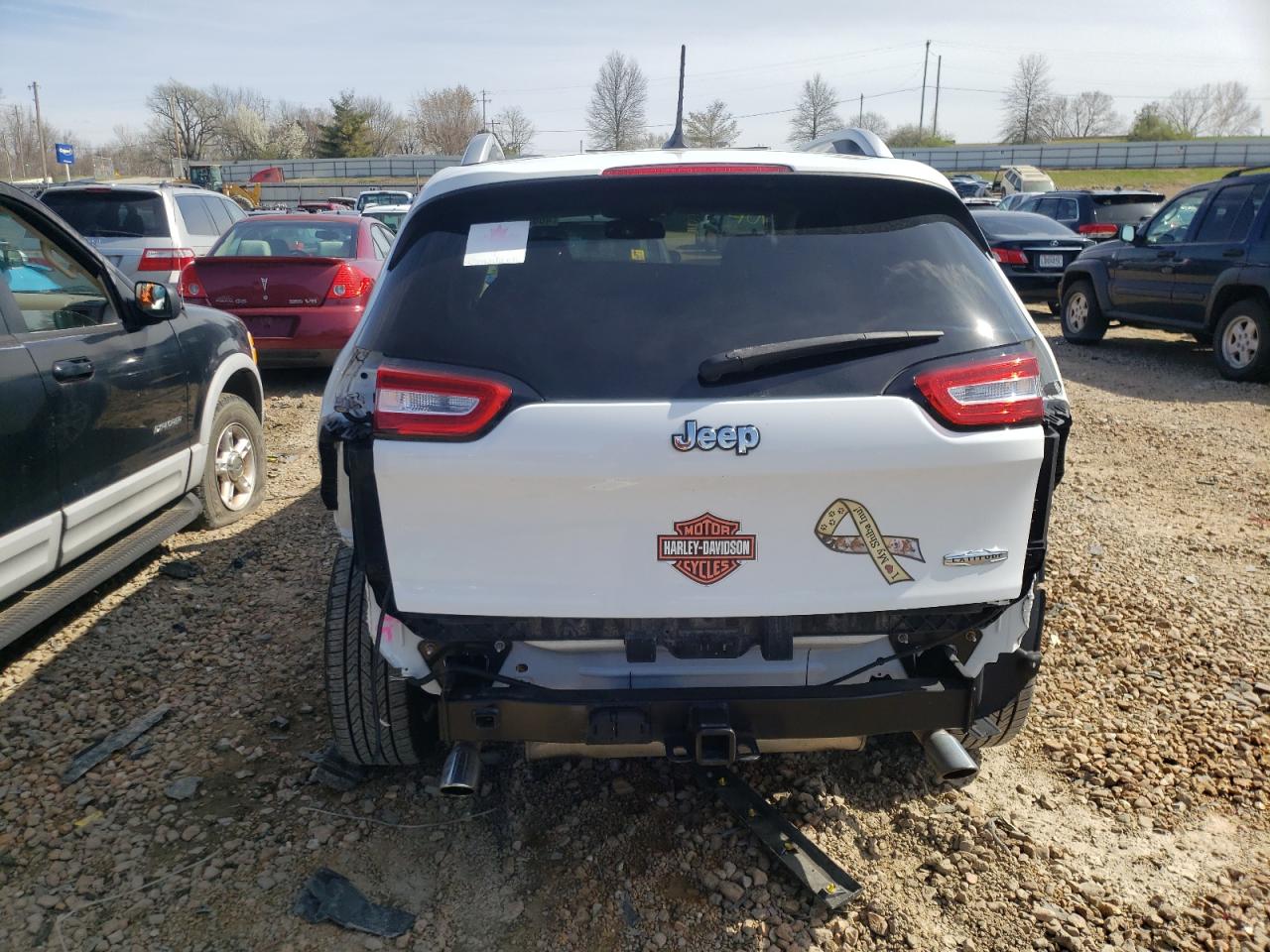 Photo 9 from auction – 2014 JEEP CHEROKEE L with VIN 1C4PJLCS5EW103249