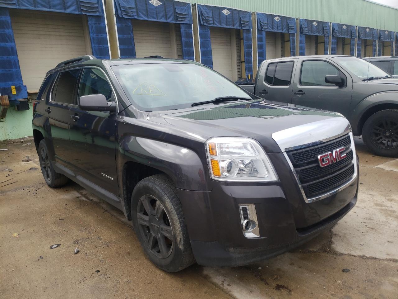 GMC TERRAIN SL 2015 with VIN 2GKFLXEK1F6323286 - Photo from auction