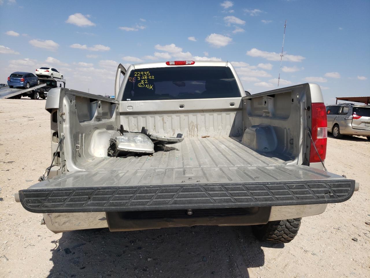 Photo 6 from auction – 2008 CHEVROLET SILVERADO with VIN 1GCEC14X98Z291406