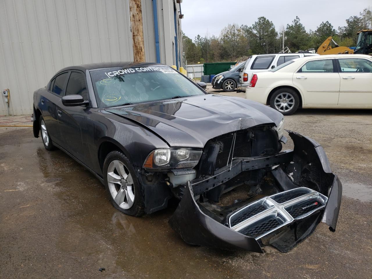 DODGE CHARGER SE 2014 with VIN 2C3CDXBG4EH350551 - Photo from auction