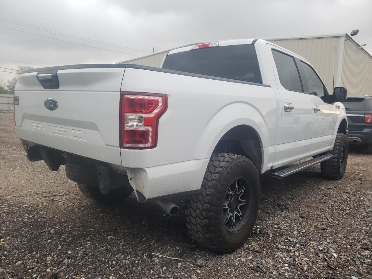 Photo 4 from auction – 2019 FORD F150 SUPER with VIN 1FTEW1CB6KFB21171