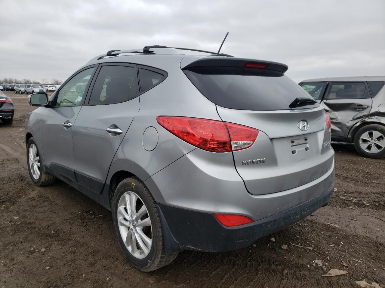 Photo 3 from auction – 2012 HYUNDAI TUCSON GLS with VIN KM8JU3AC0CU355147