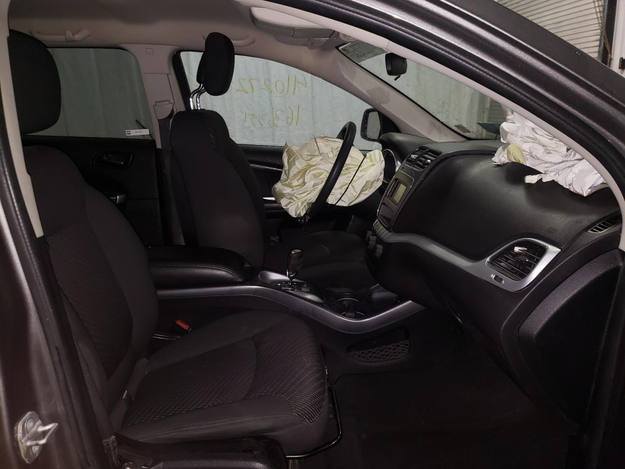 Photo 5 from auction – 2012 DODGE JOURNEY SX with VIN 3C4PDDBGXCT240300