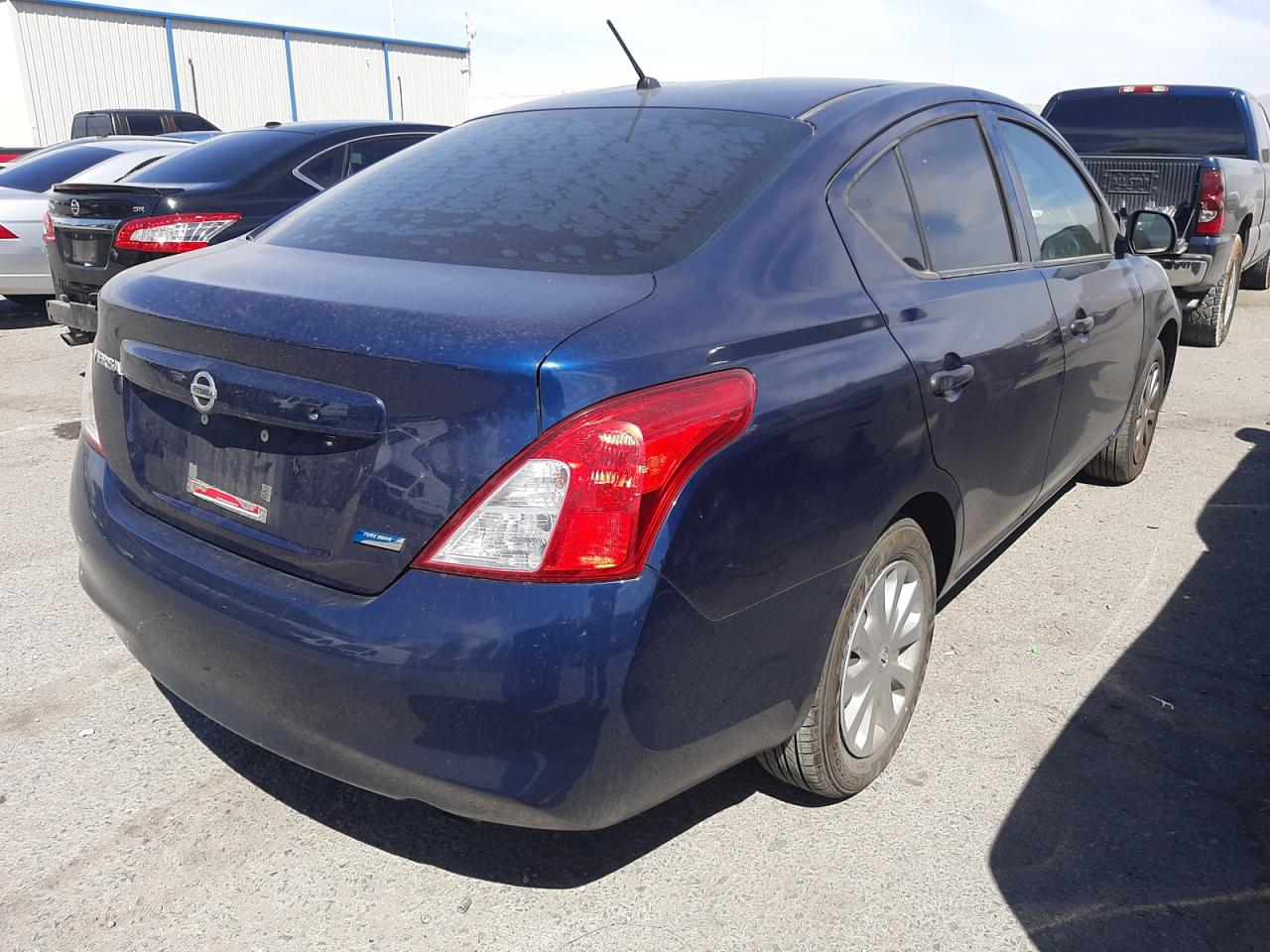 Photo 4 from auction – 2013 NISSAN VERSA S with VIN 3N1CN7AP3DL886619