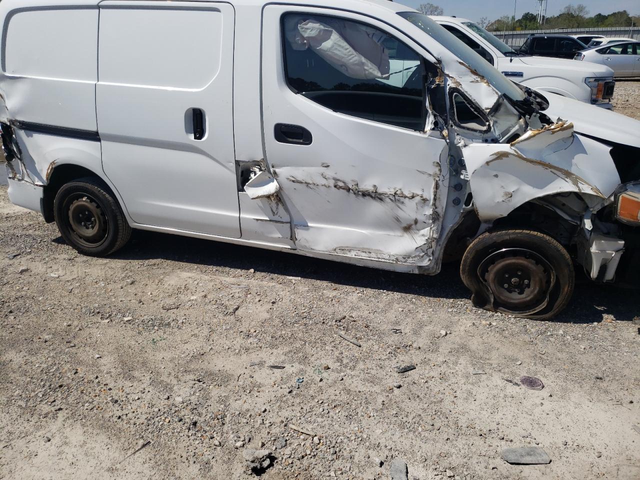 Photo 9 from auction – 2014 NISSAN NV200 2.5S with VIN 3N6CM0KN4EK695347