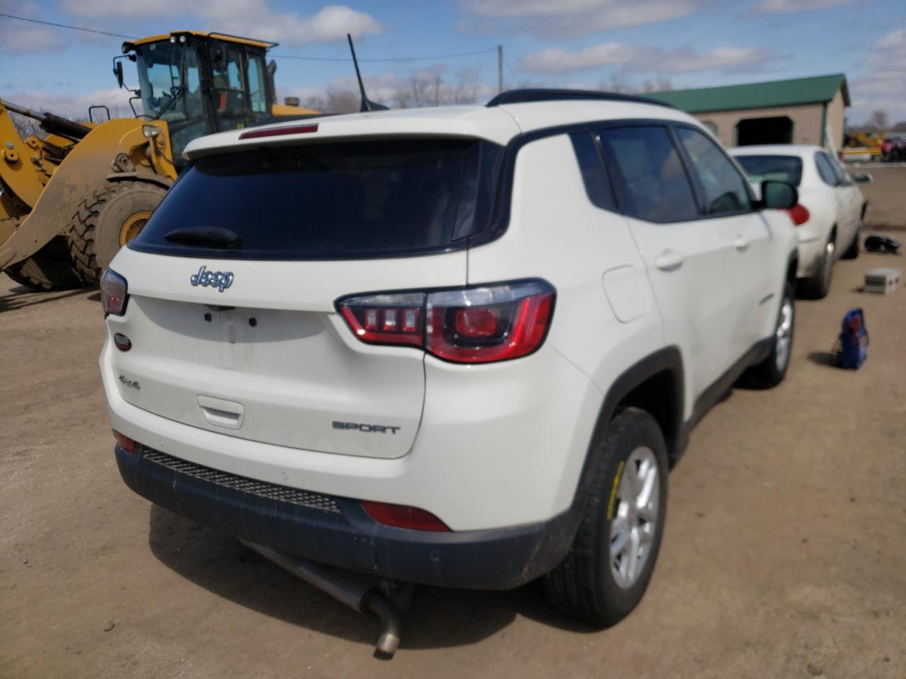 Photo 4 from auction – 2018 JEEP COMPASS SP with VIN 3C4NJDAB5JT261865