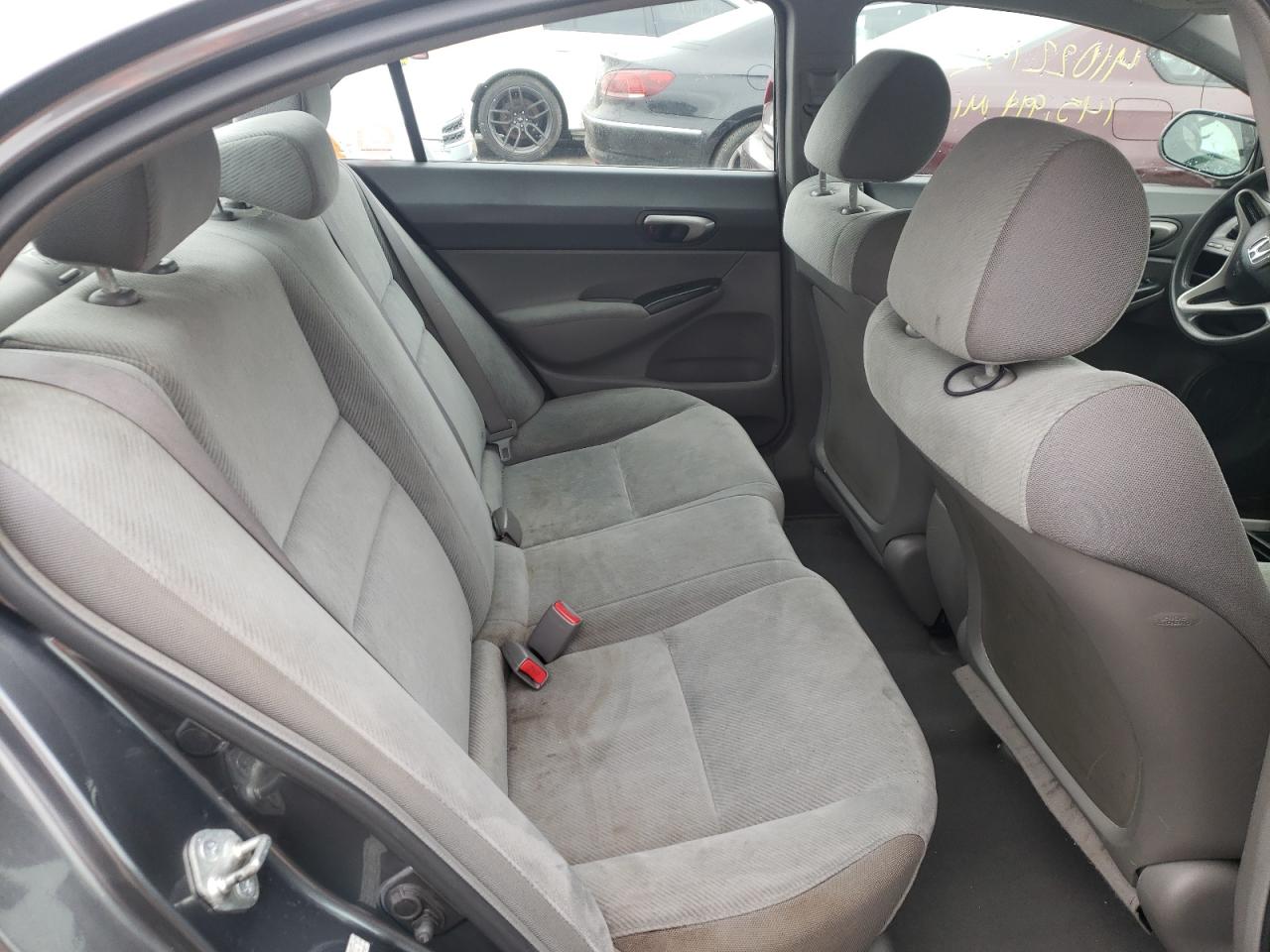 Photo 6 from auction – 2010 HONDA CIVIC LX with VIN 19XFA1F52AE025524