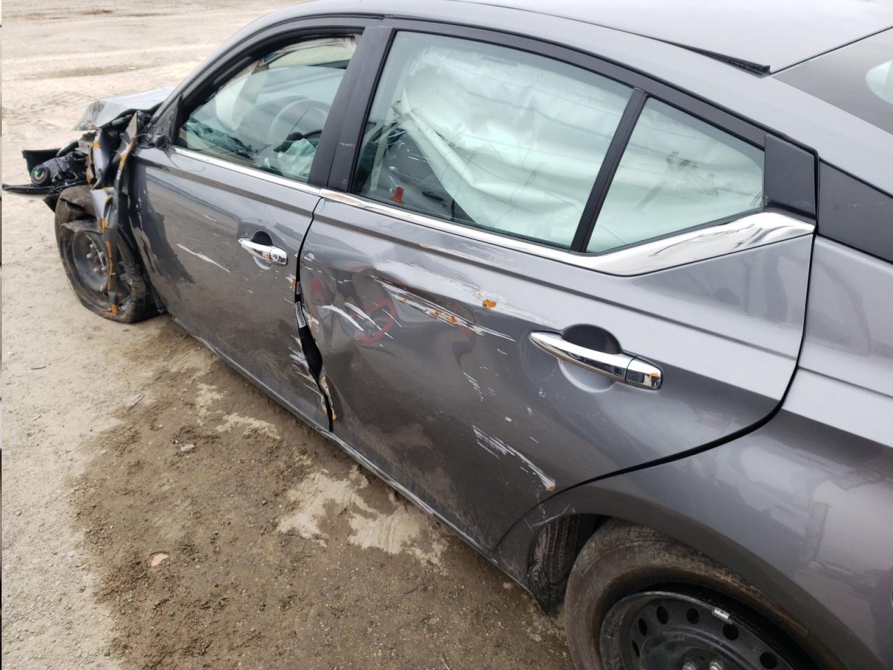 Photo 9 from auction – 2020 NISSAN ALTIMA S with VIN 1N4BL4BV7LC215951