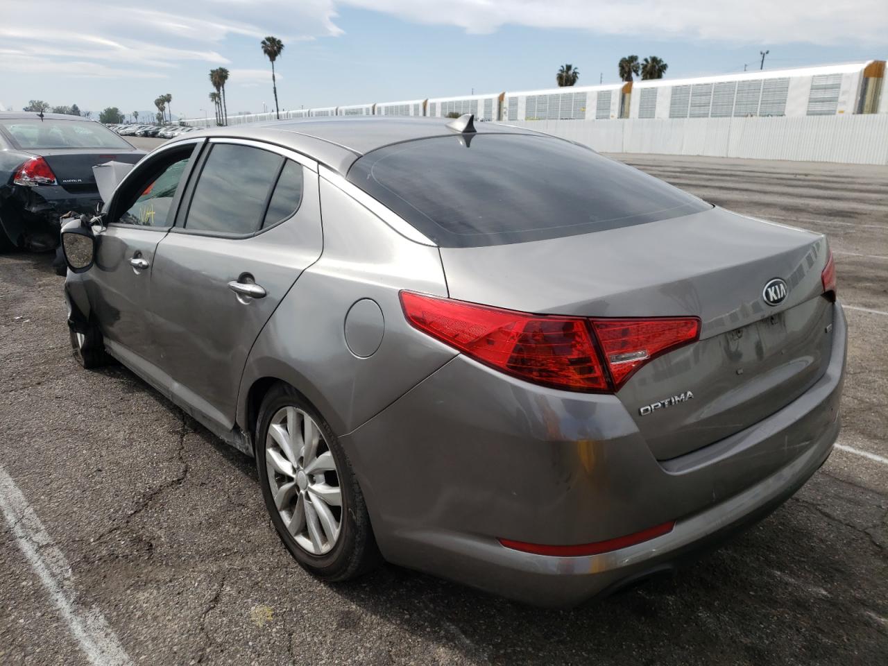Photo 3 from auction – 2013 KIA OPTIMA LX with VIN 5XXGM4A74DG170789