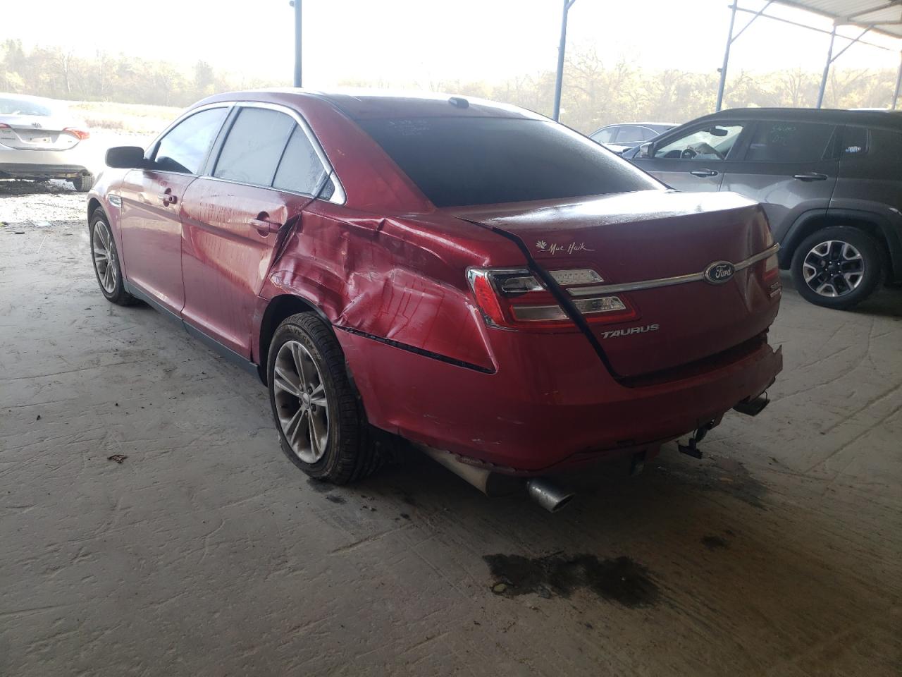 Photo 3 from auction – 2013 FORD TAURUS SEL with VIN 1FAHP2E81DG212000