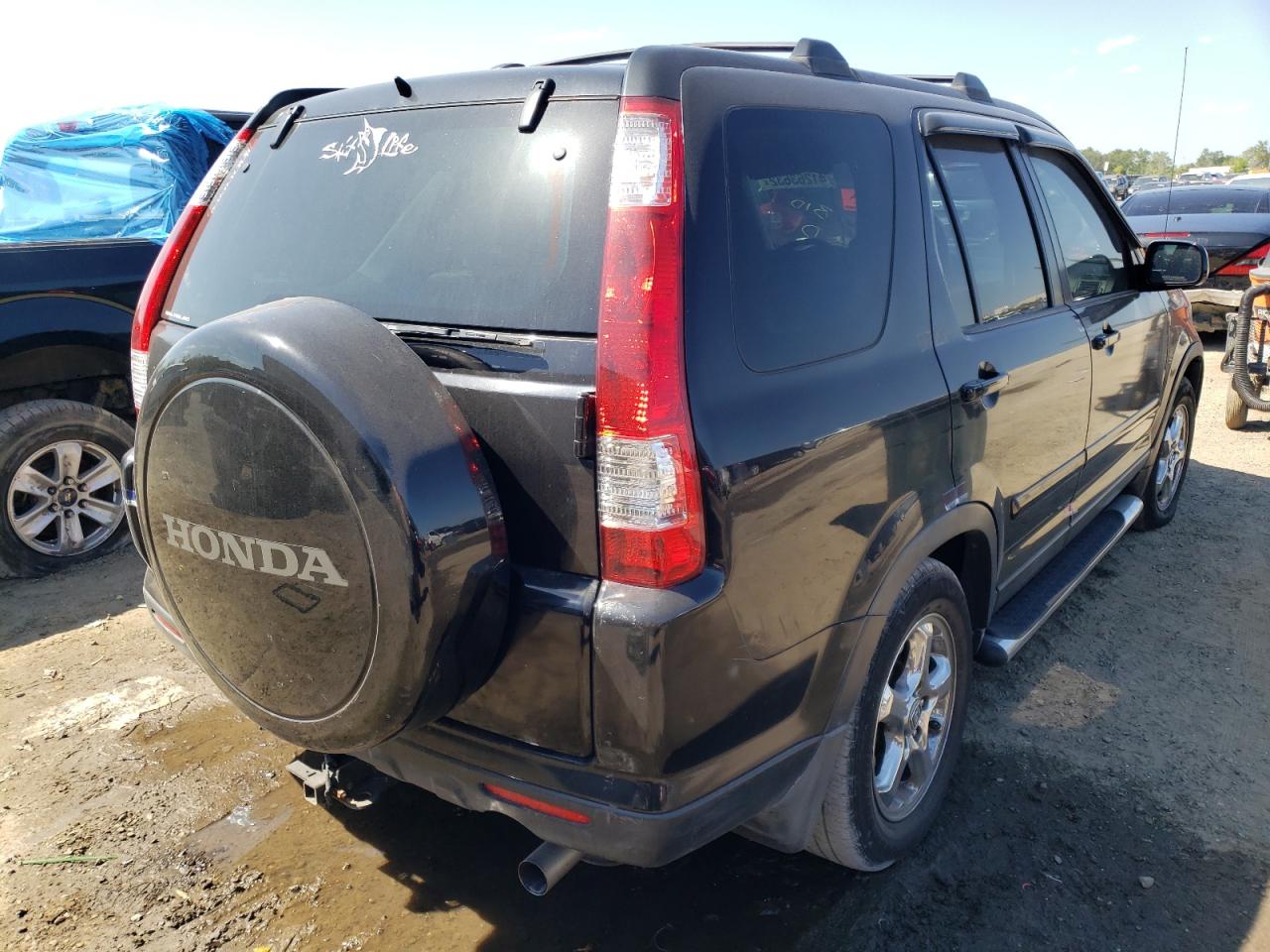 Photo 4 from auction – 2005 HONDA CR-V SE with VIN JHLRD78945C019084