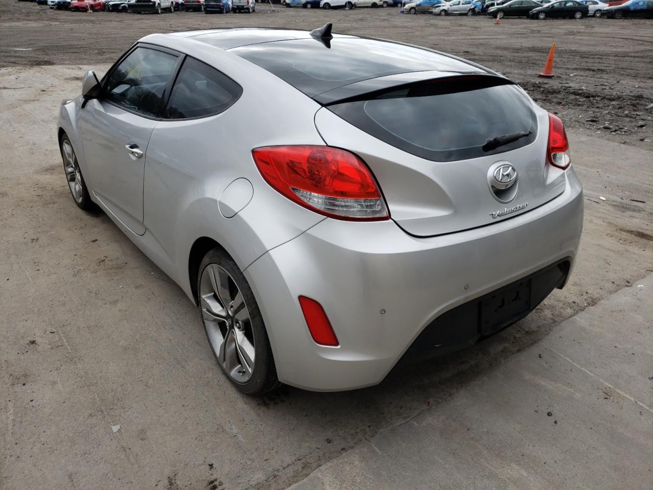 Photo 3 from auction – 2012 HYUNDAI VELOSTER with VIN KMHTC6AD5CU079165
