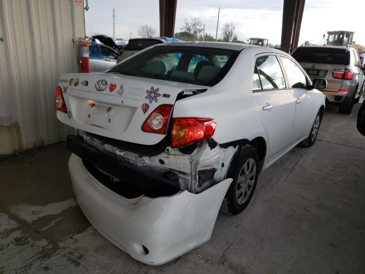 Photo 4 from auction – 2009 TOYOTA COROLLA with VIN 2T1BU40E39C108762