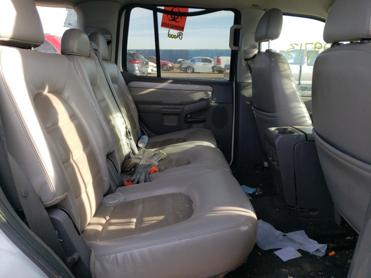 Photo 6 from auction – 2005 FORD EXPLORER X with VIN 1FMDU73E85UA42384