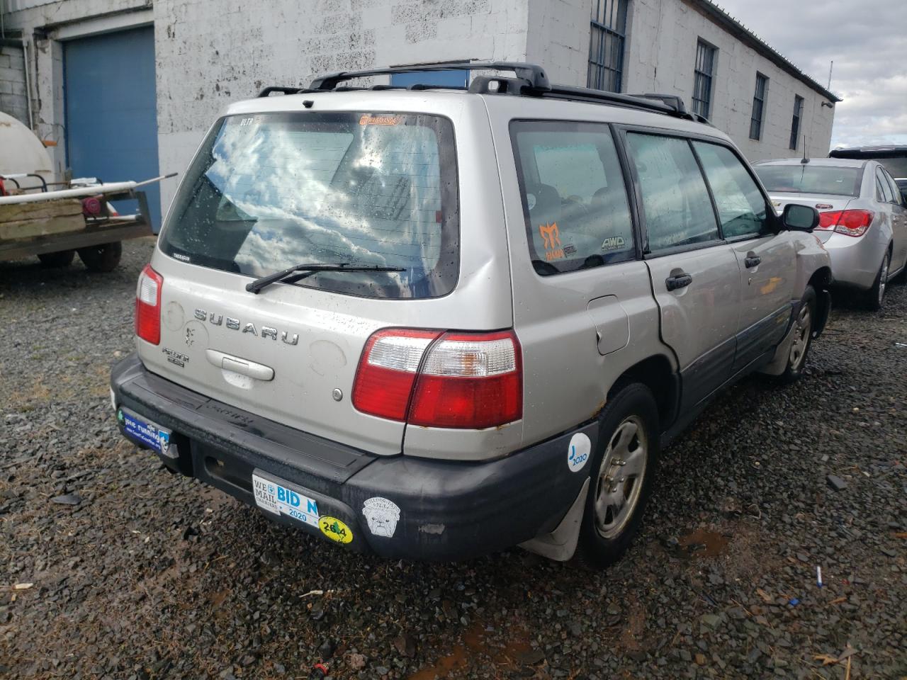 Photo 4 from auction – 2001 SUBARU FORESTER L with VIN JF1SF63581G752660