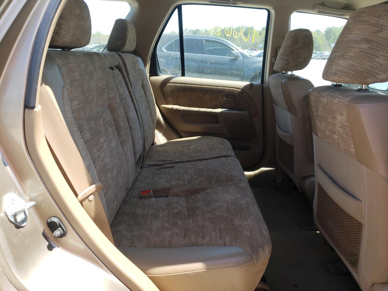 Photo 6 from auction – 2004 HONDA CR-V LX with VIN SHSRD68404U207929