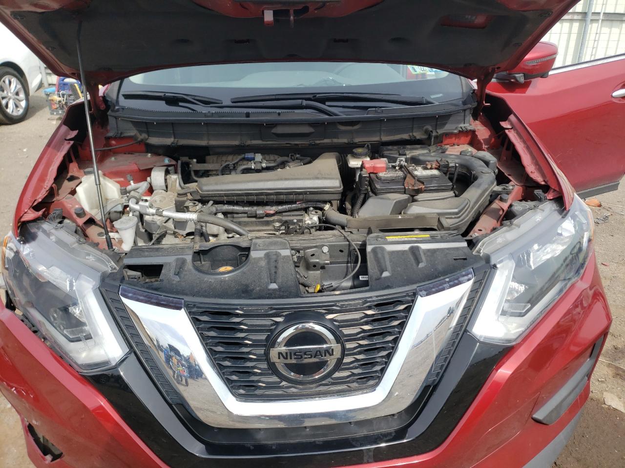 Photo 7 from auction – 2018 NISSAN ROGUE S with VIN 5N1AT2MV9JC804872