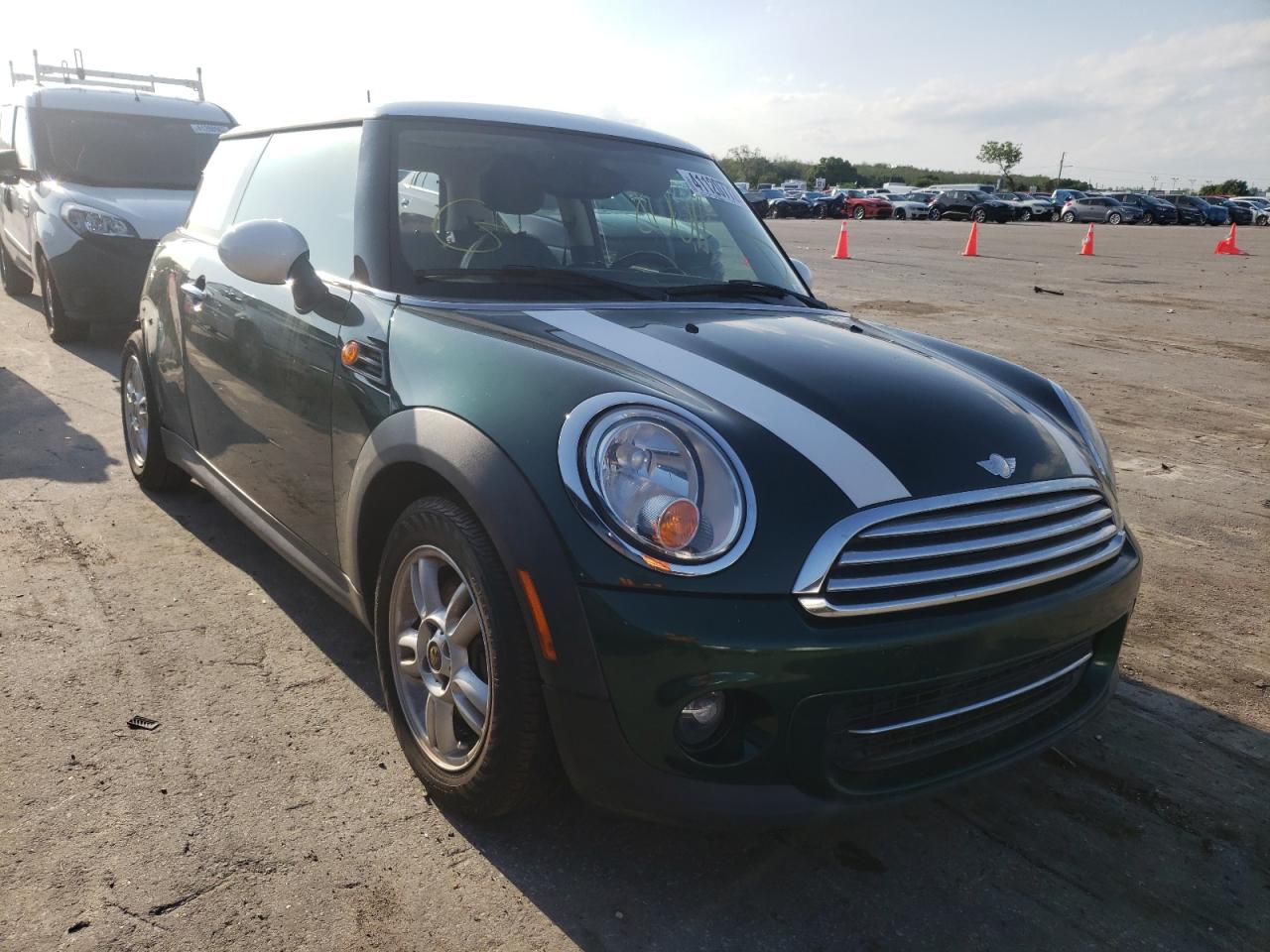 MINI COOPER 2013 with VIN WMWSU3C52DT678174 - Photo from auction