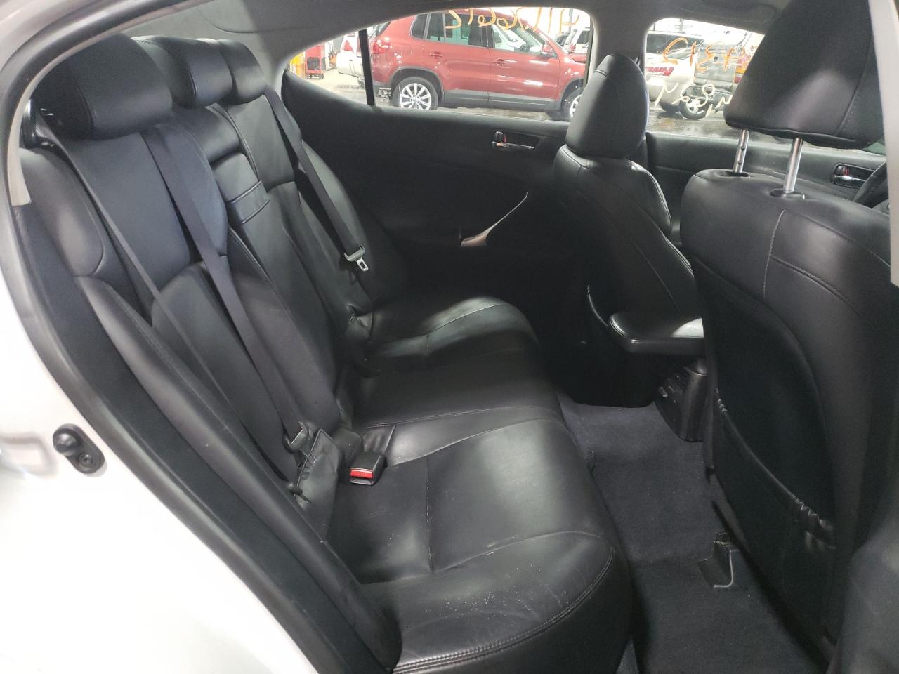 Photo 6 from auction – 2008 LEXUS IS 250 with VIN JTHCK262285018847