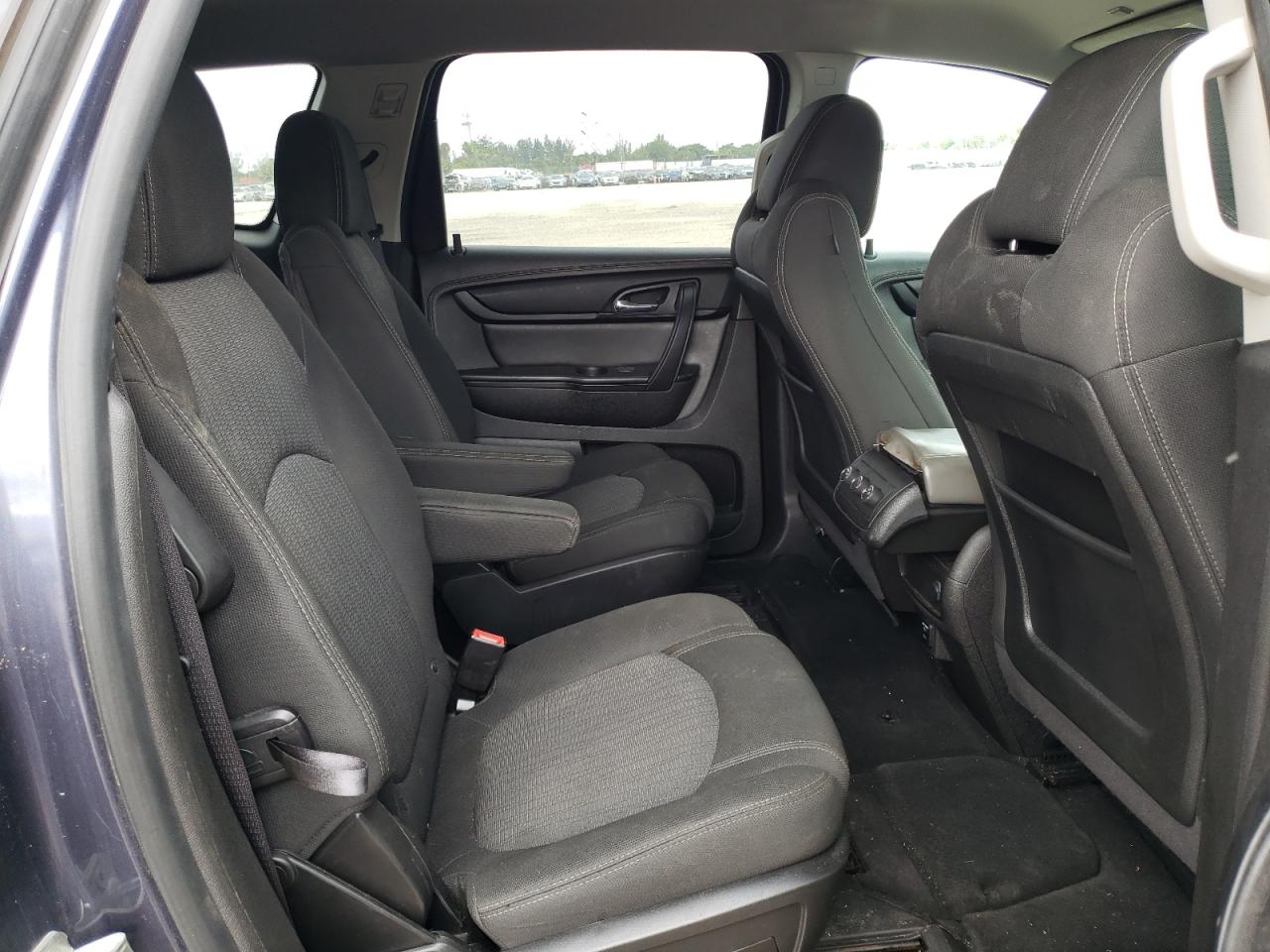 Photo 6 from auction – 2014 CHEVROLET TRAVERSE L with VIN 1GNKRGKD3EJ100593