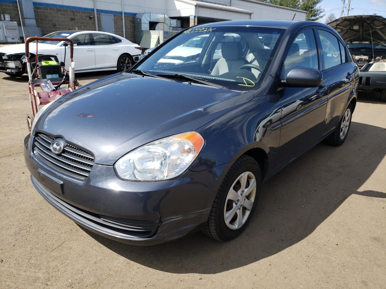 Photo 2 from auction – 2010 HYUNDAI ACCENT with VIN KMHCN4AC6AU494367