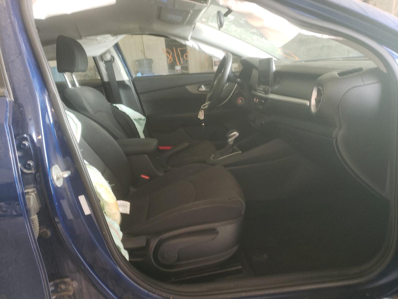 Photo 5 from auction – 2019 KIA FORTE FE with VIN 3KPF24AD8KE107613