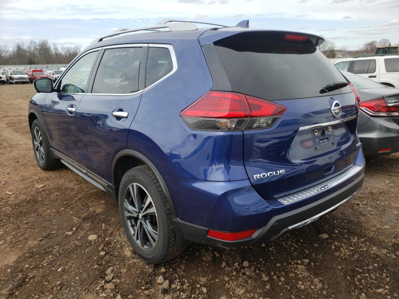Photo 3 from auction – 2017 NISSAN ROGUE SV with VIN 5N1AT2MV2HC736361