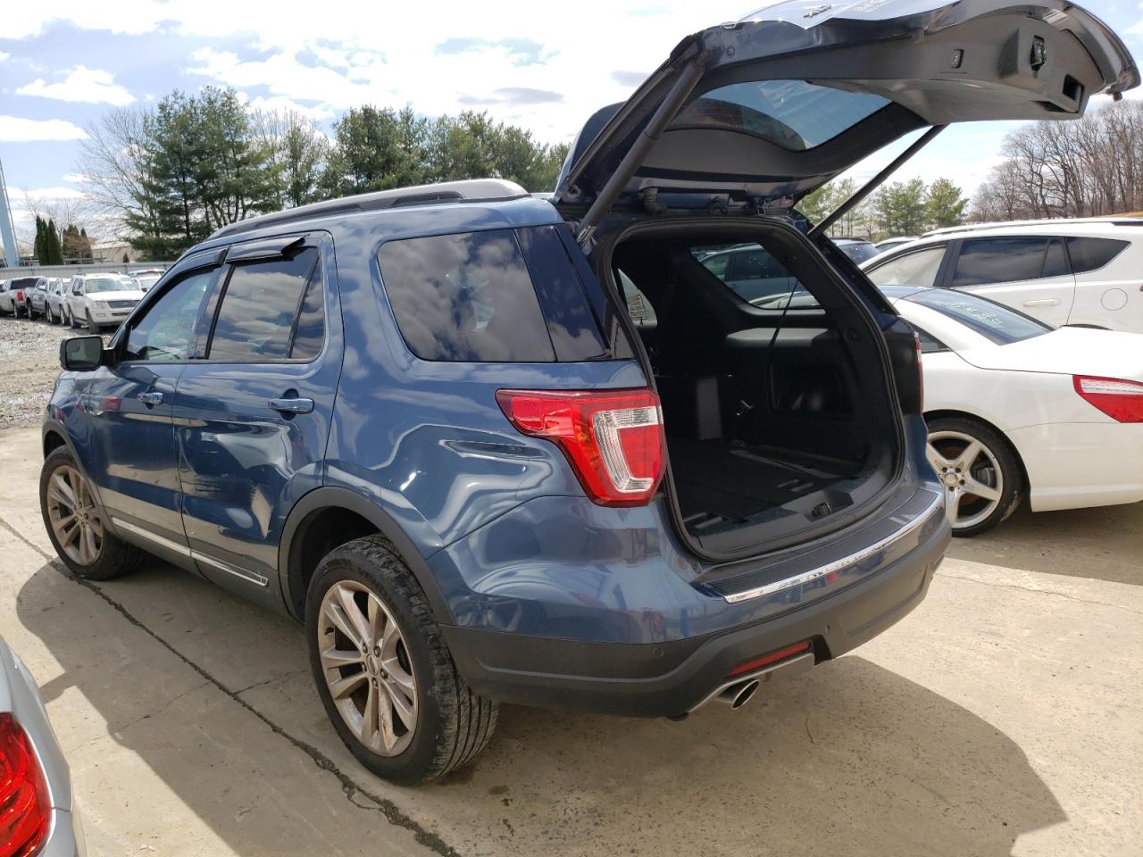 Photo 3 from auction – 2018 FORD EXPLORER X with VIN 1FM5K8D80JGC46694