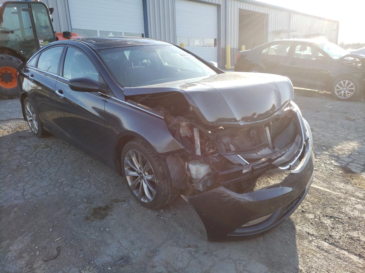 HYUNDAI SONATA SE 2012 with VIN 5NPEC4AB7CH433181 - Photo from auction