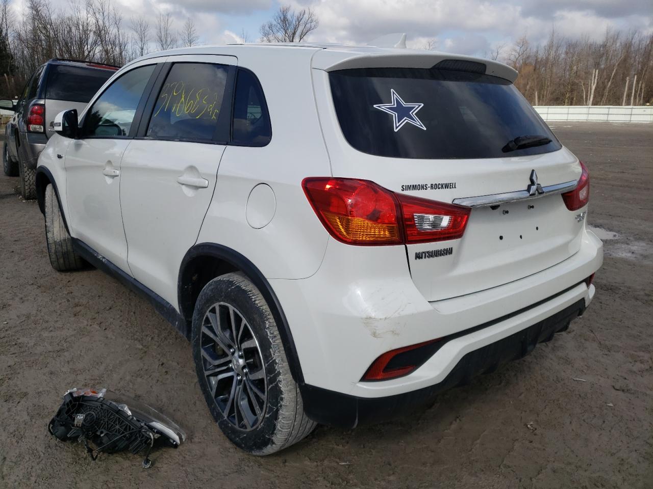 Zdjęcie 3 z aukcji – 2018 MITSUBISHI OUTLANDER z VIN JA4AR3AU6JU020366