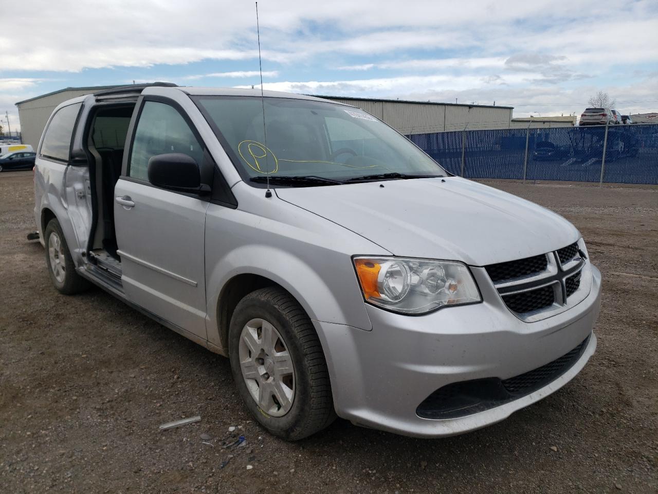 DODGE GRAND CARA 2011 with VIN 2D4RN4DG1BR651950 - Photo from auction