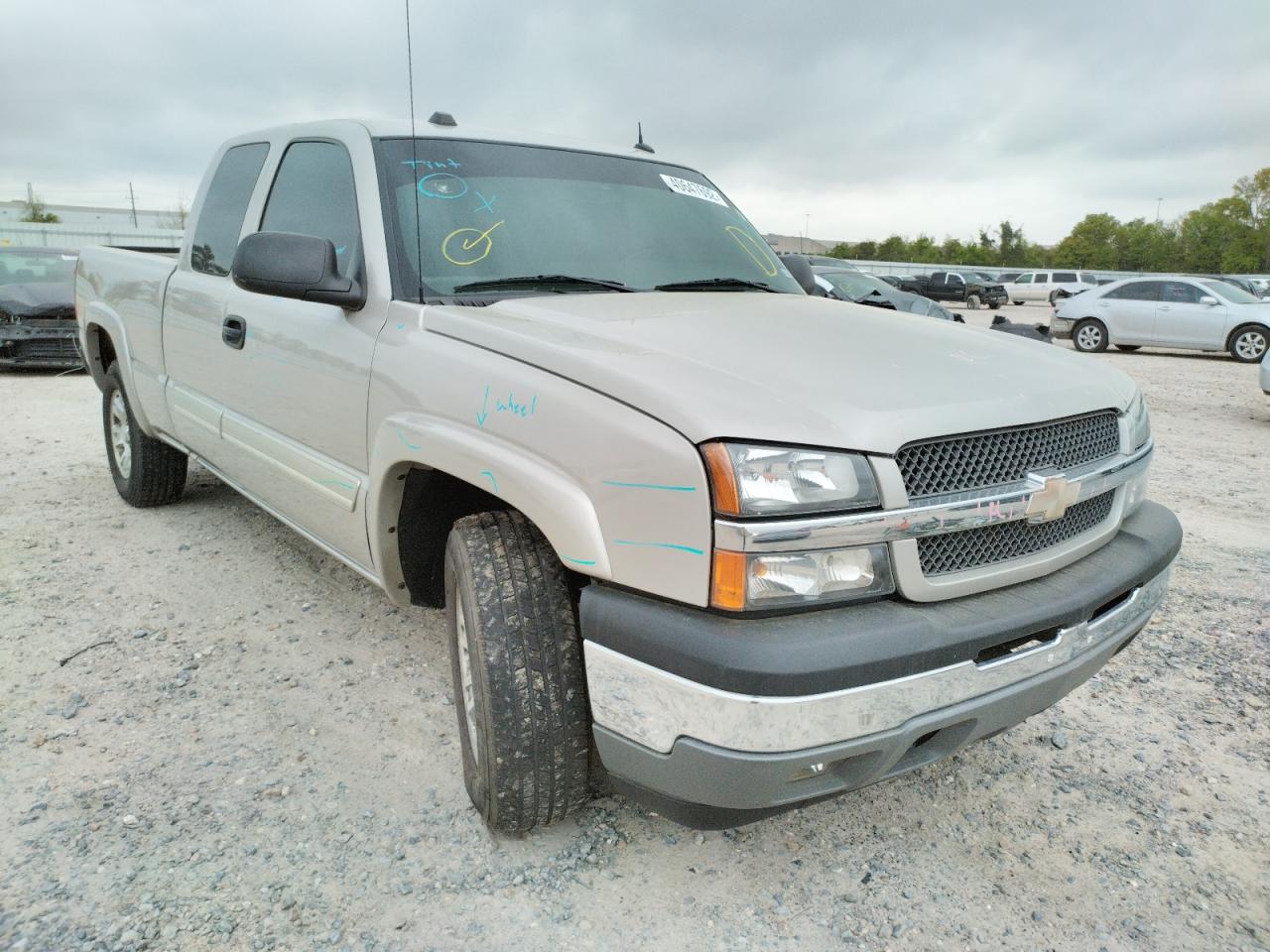 CHEVROLET SILVERADO 2005 with VIN 1GCEK19BX5E137841 - Photo from auction