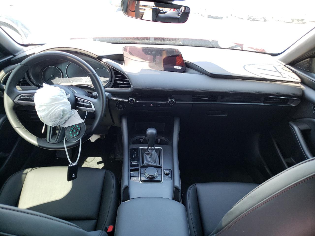 Photo 9 from auction – 2021 MAZDA 3 SELECT with VIN JM1BPAKL4M1403576