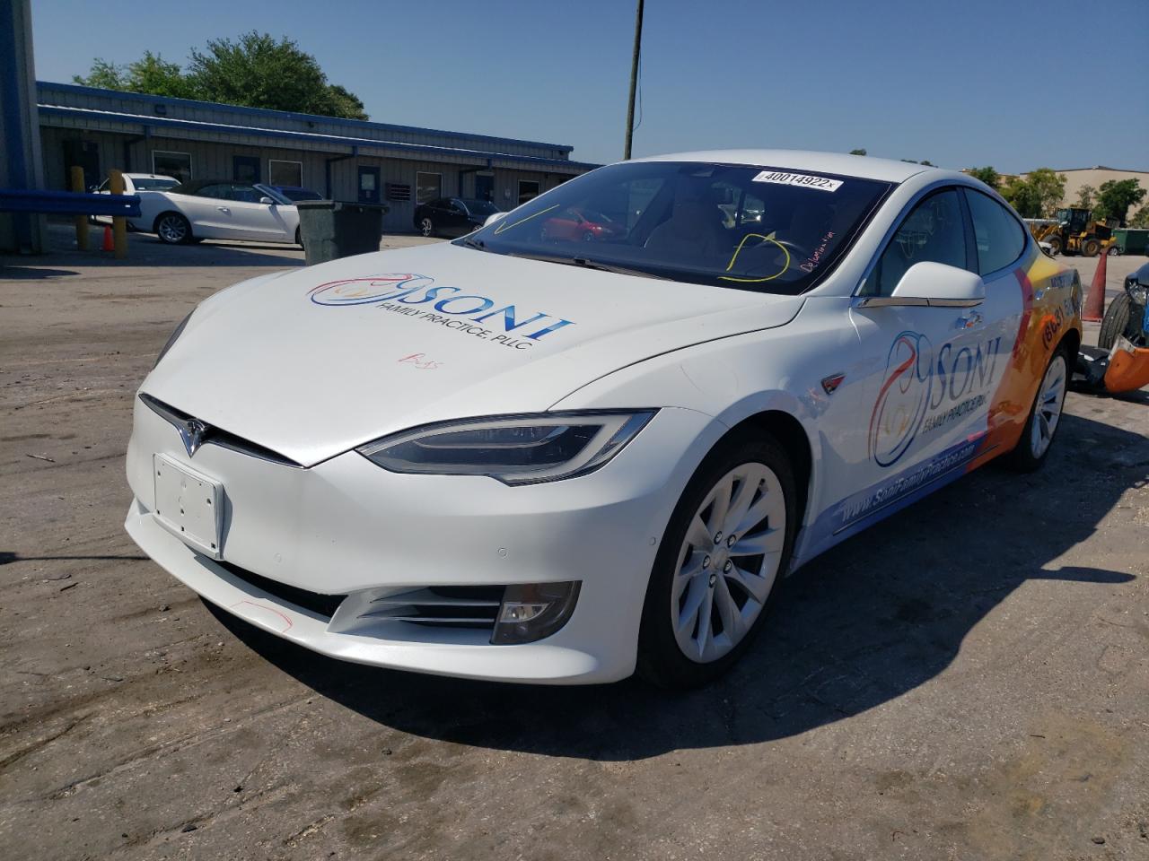 Photo 2 from auction – 2016 TESLA MODEL S with VIN 5YJSA1E11GF156332