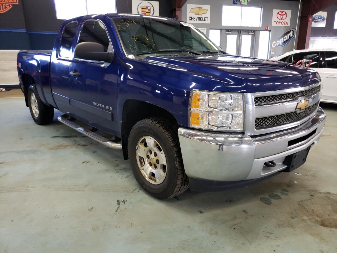 CHEVROLET SILVERADO 2013 with VIN 1GCRKSE75DZ198725 - Photo from auction