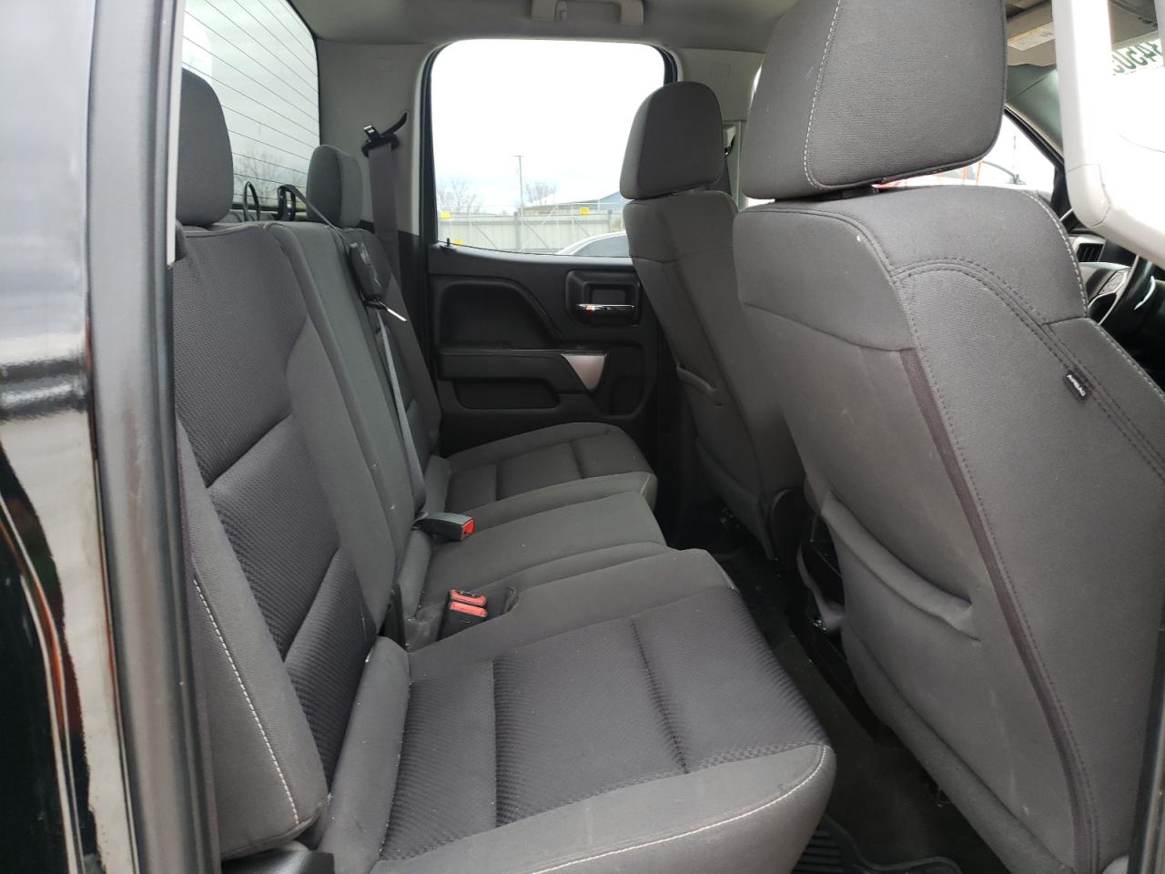 Photo 6 from auction – 2016 CHEVROLET SILVERADO with VIN 1GCVKREC3GZ245369