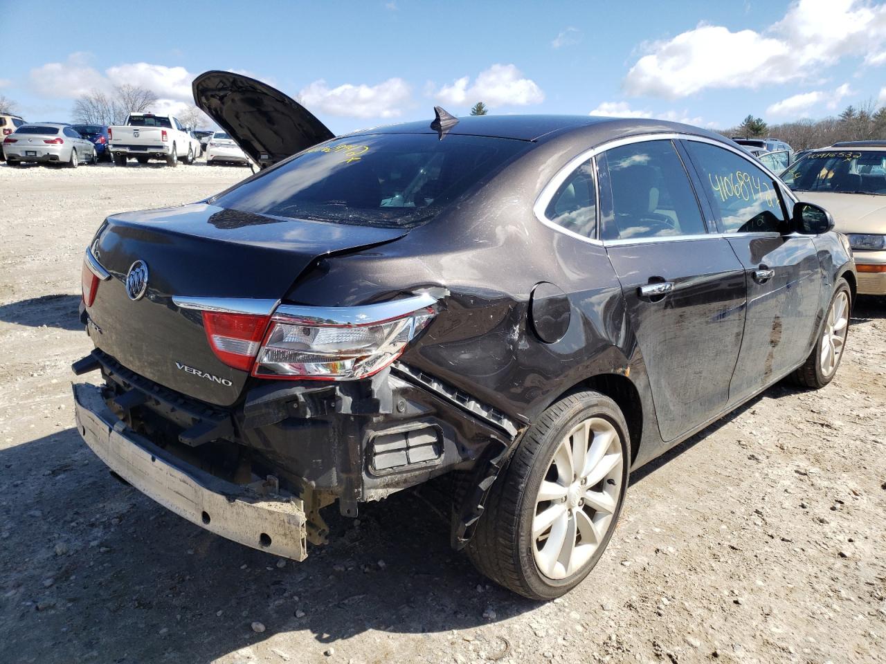 Photo 4 from auction – 2014 BUICK VERANO with VIN 1G4PS5SK2E4121676