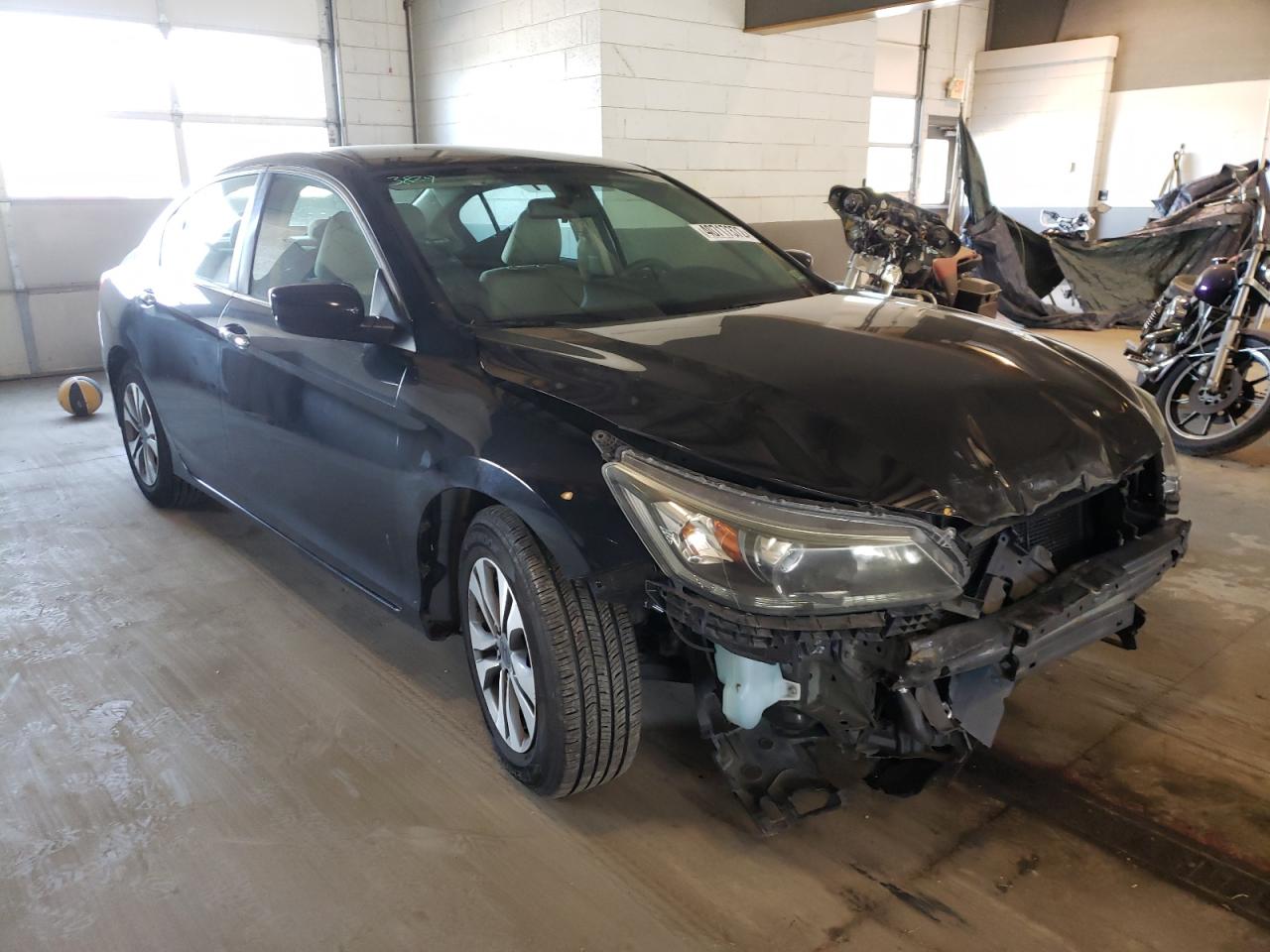 Photo 1 from auction – 2015 HONDA ACCORD LX with VIN 1HGCR2F30FA048652