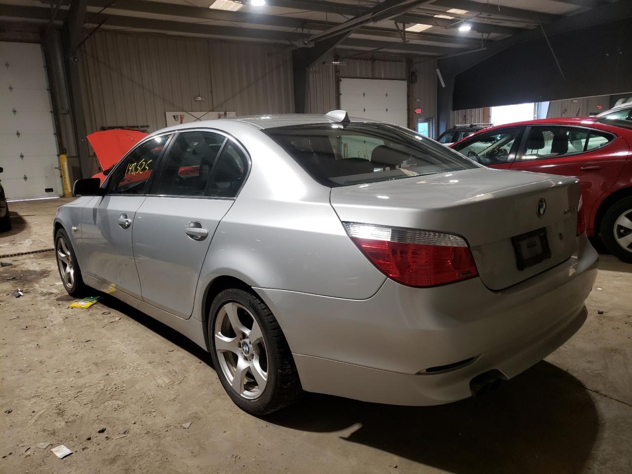 Photo 3 from auction – 2007 BMW 525 XI with VIN WBANF33567CW69926