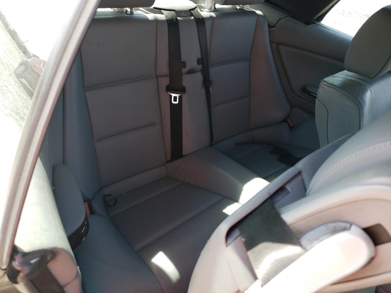 Photo 6 from auction – 2002 BMW 330 CI with VIN WBABS53472JU93717