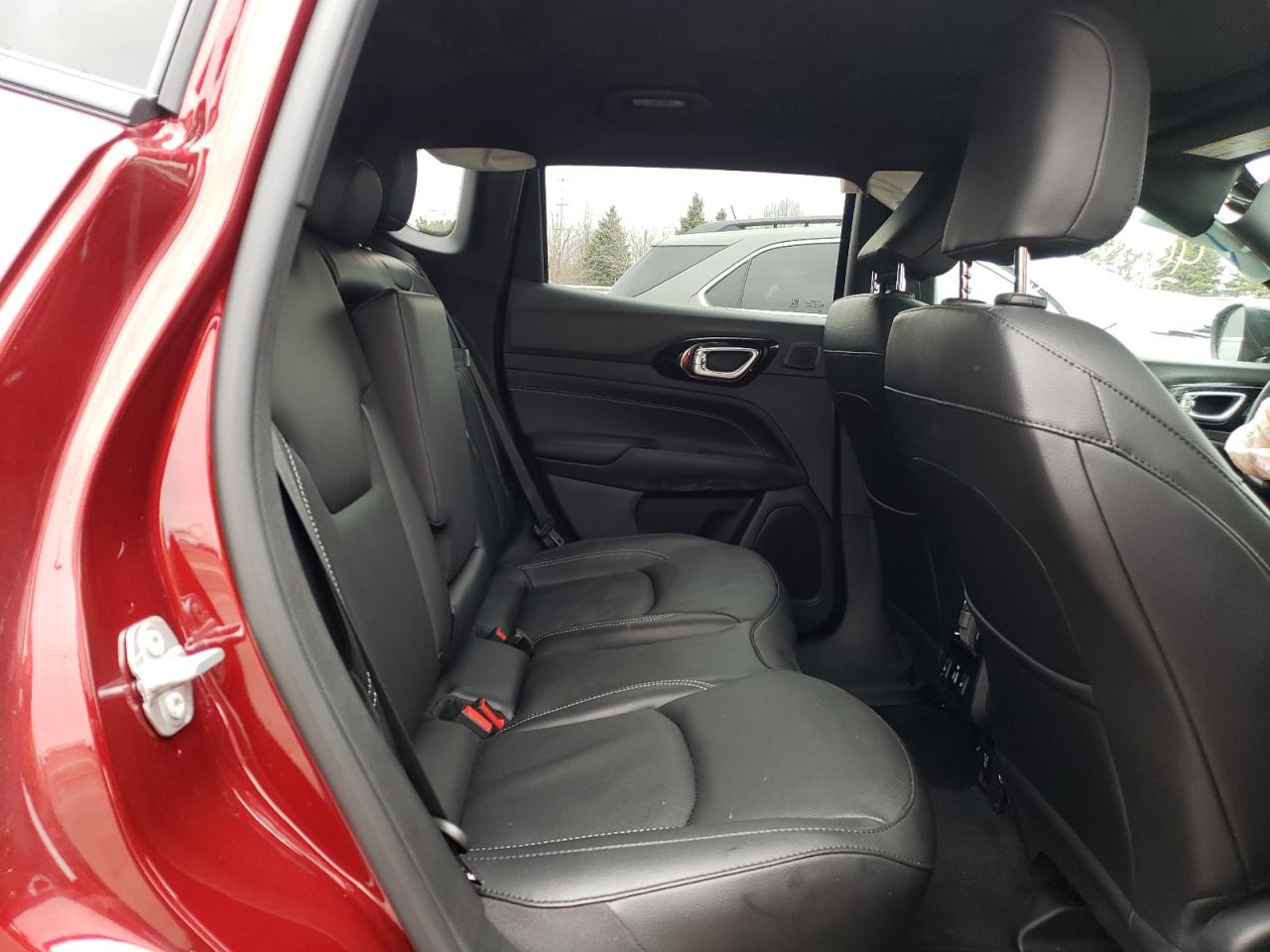 Фото 6 с аукциона – 2022 JEEP COMPASS LI с VIN 3C4NJDCB8NT114880