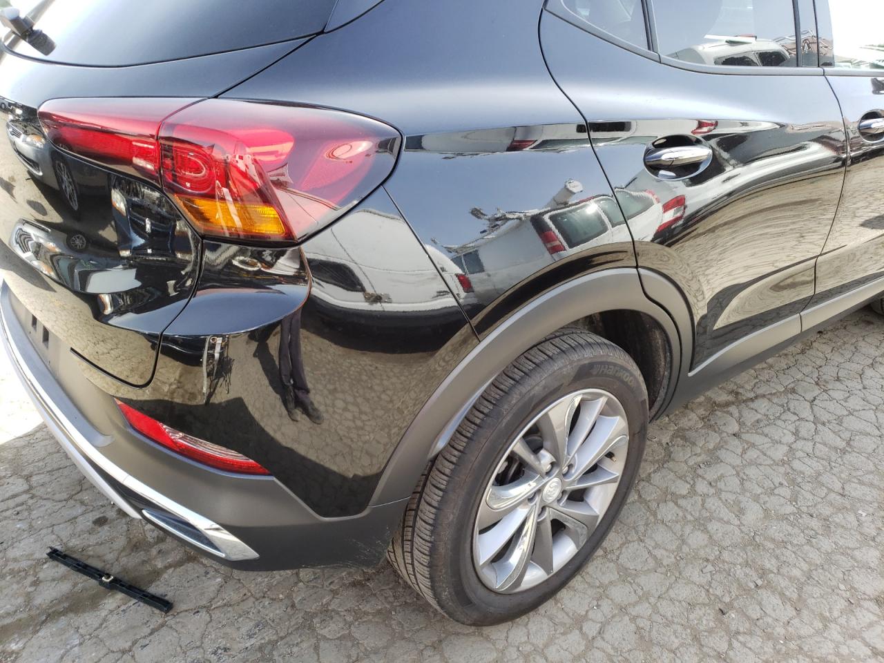 Photo 9 from auction – 2021 BUICK ENCORE GX with VIN KL4MMFSL9MB163329