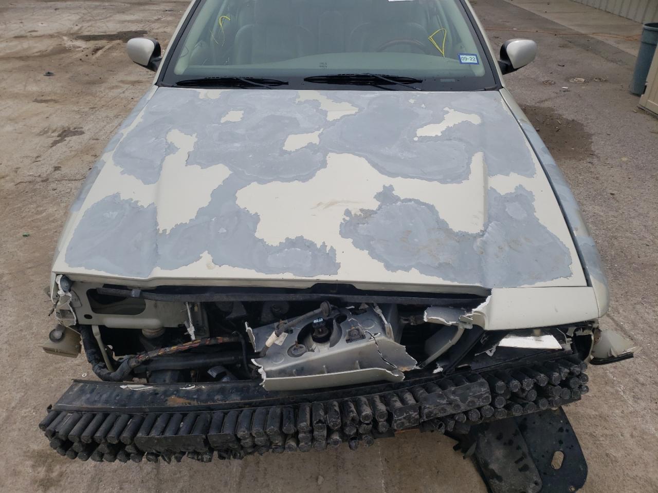 Photo 7 from auction – 2005 MERCURY GRAND MARQ with VIN 2MEFM75W35X608400