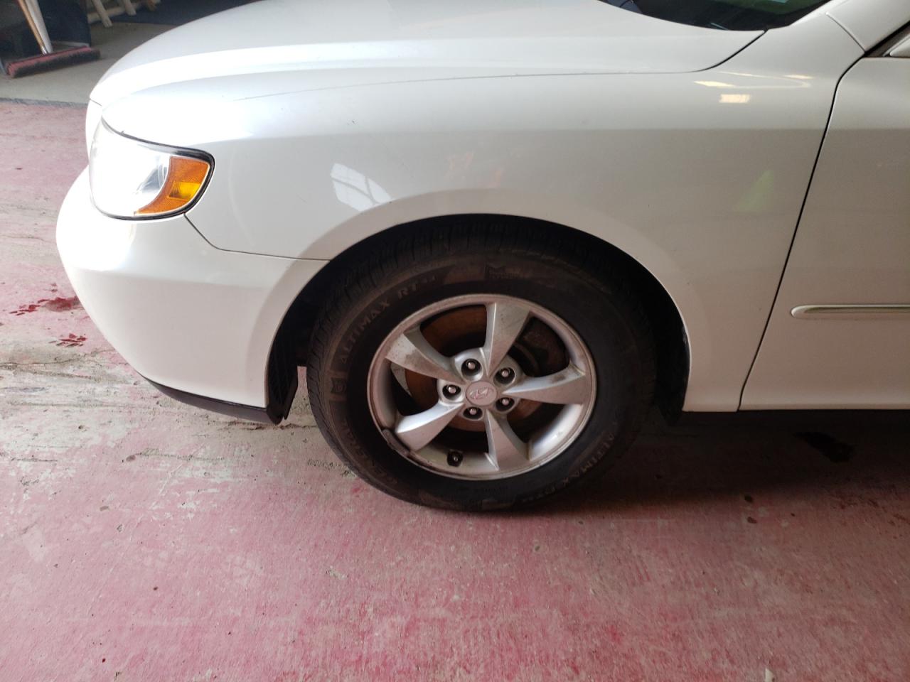 Photo 9 from auction – 2007 HYUNDAI AZERA GLS with VIN KMHFC46D27A188653