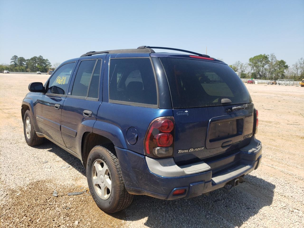 Photo 3 from auction – 2002 CHEVROLET TRAILBLAZE with VIN 1GNDS13S022502083