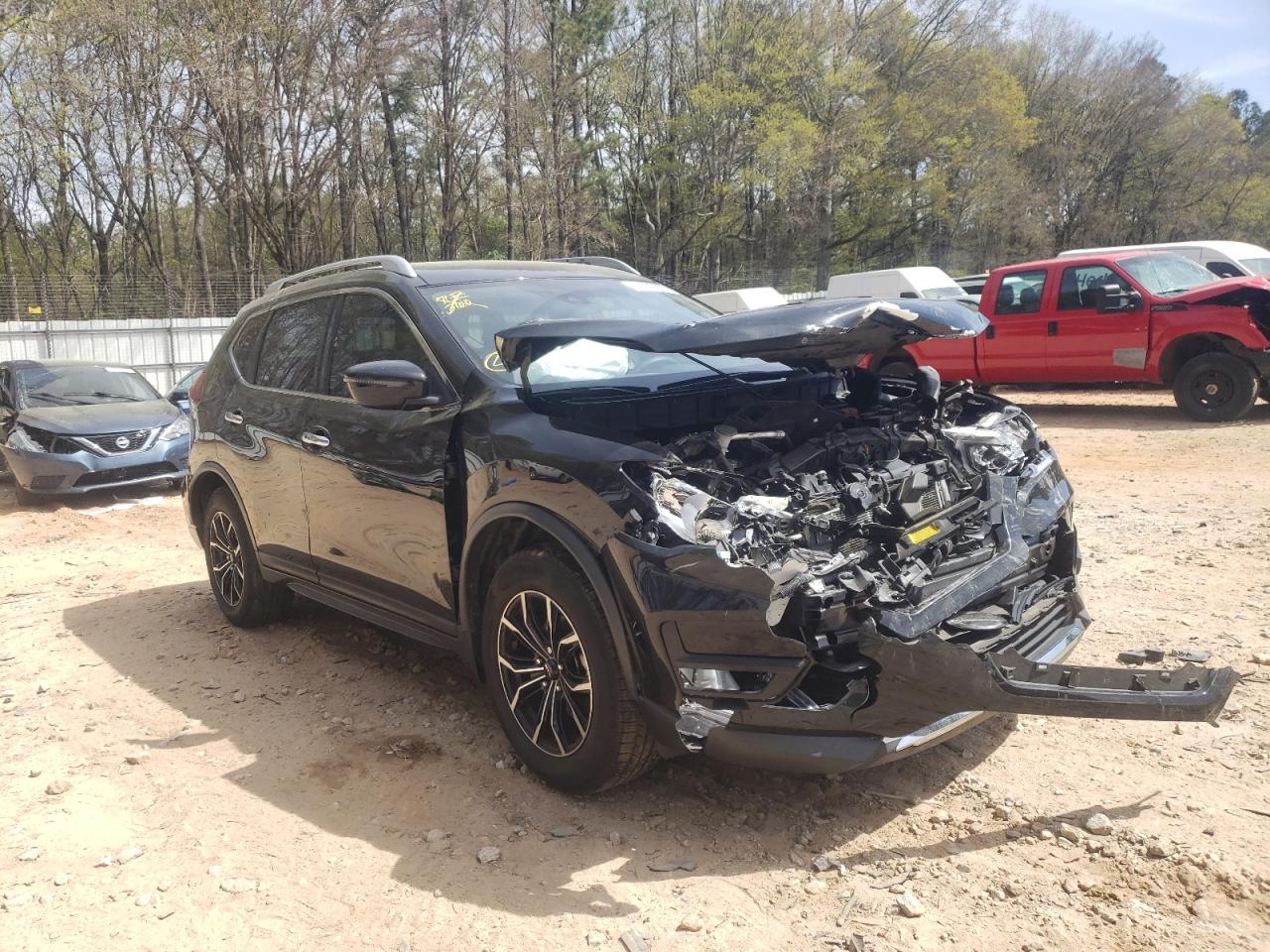 NISSAN ROGUE S 2019 with VIN KNMAT2MT9KP553722 - Photo from auction