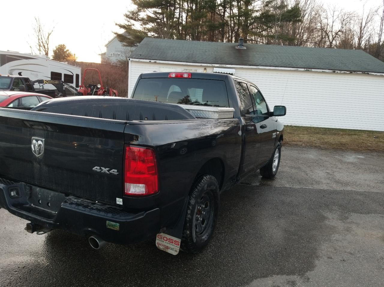 Photo 4 from auction – 2016 RAM 1500 ST with VIN 1C6RR7FT7GS379690